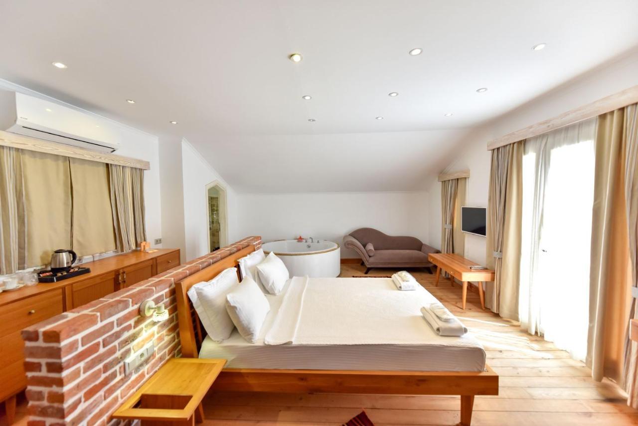 Orino Suites Cedit Exterior photo